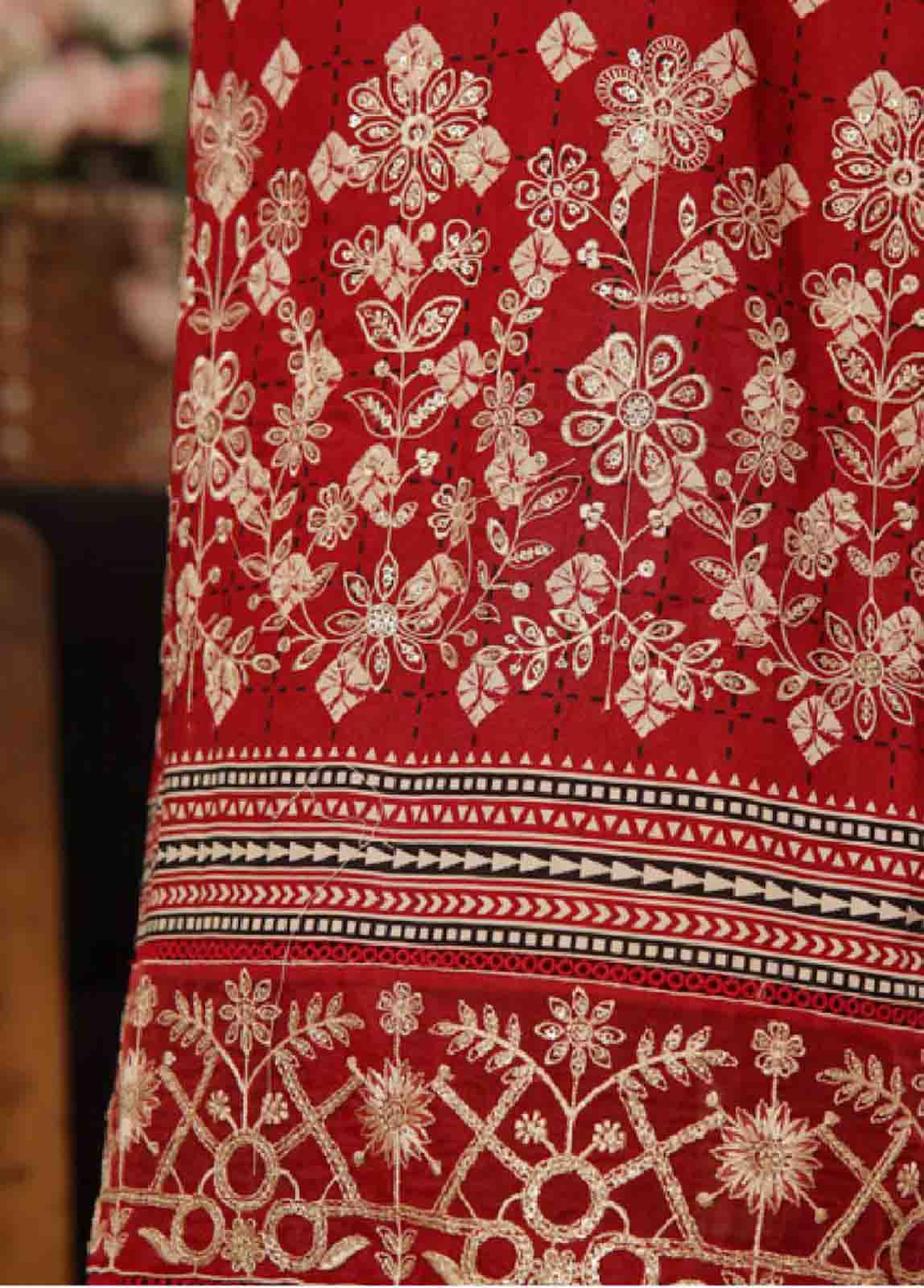 SME-754 -3 Piece Embroidered Stitched Suit - Image 4