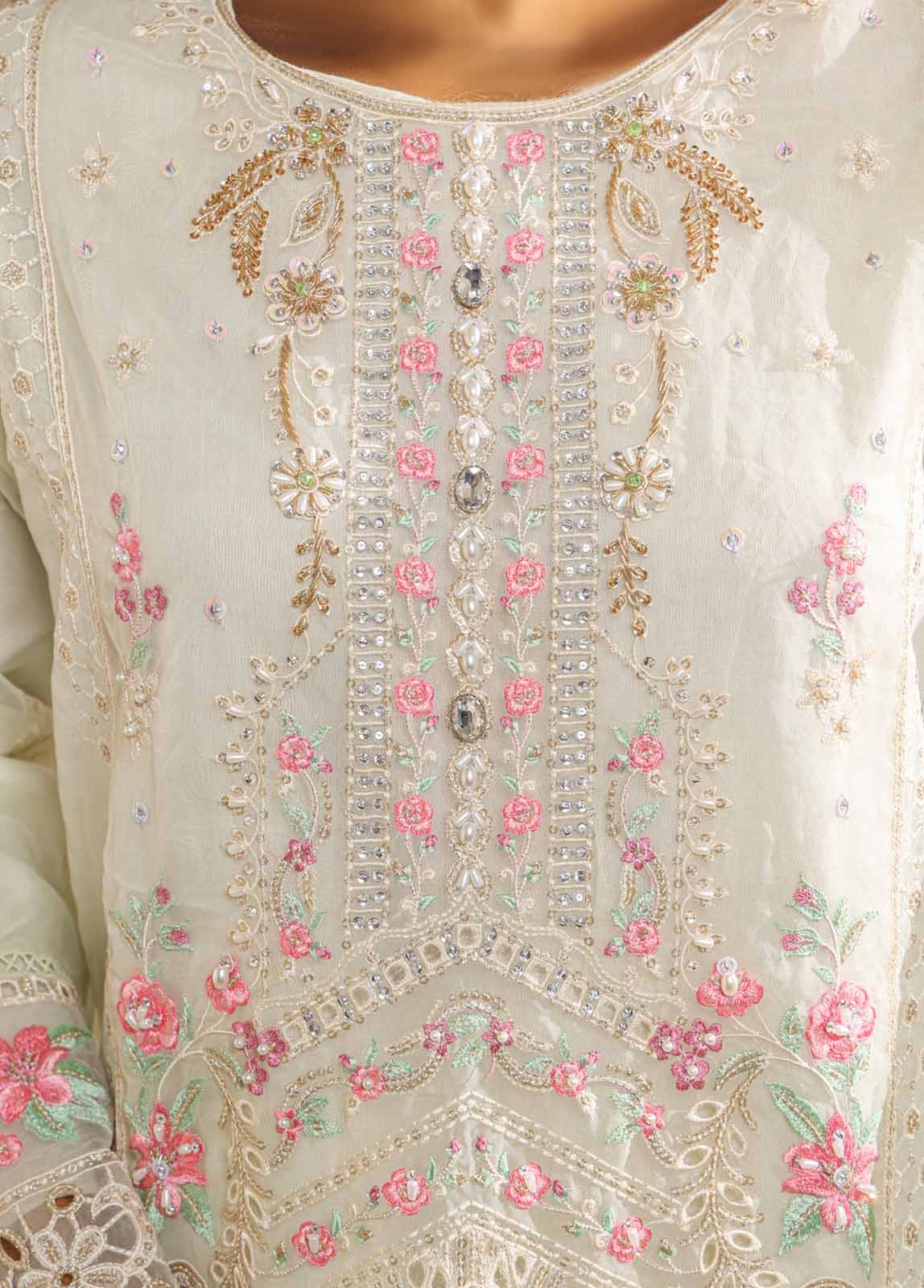 STS-006 U- 3 Piece Organza Stitched Suit - Image 4