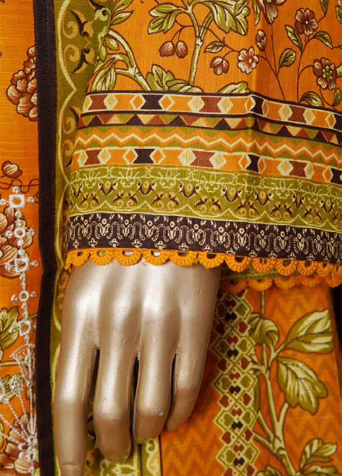 WKE-014- 3 Piece Khaddar Emboidered Stitched Suit - Image 5